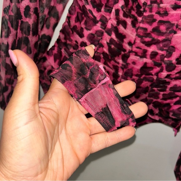 Lulu's Pink Leopard Print Bodysuit - Picture 5 of 6
